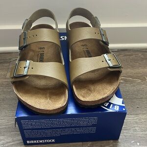 Birkenstock Milano Leather Vintage Wood in Faded Khaki EU 43/US 10-10.5